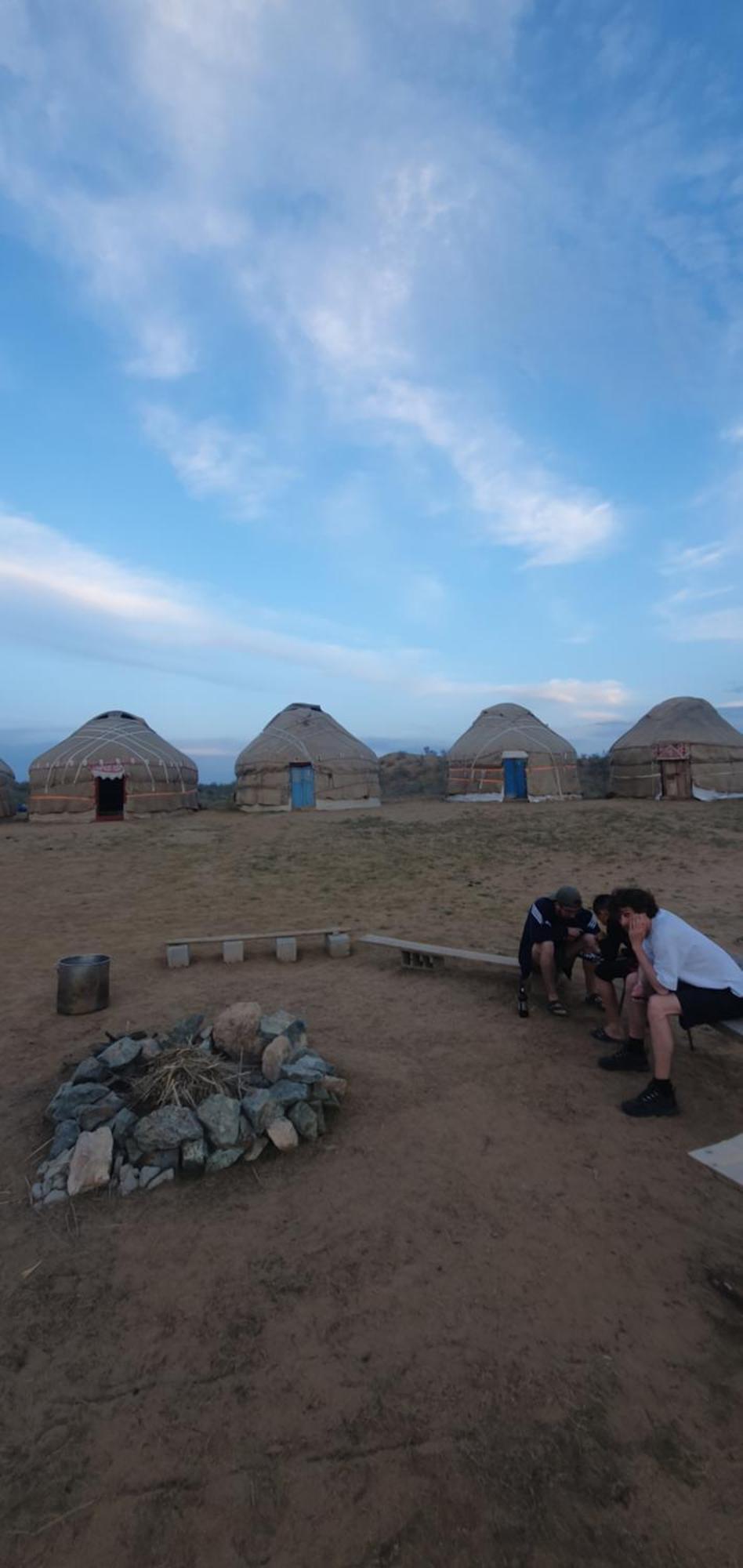 Authentic Uzbek Yurt Camp Eco-Friendly Hotel Nurota Bagian luar foto