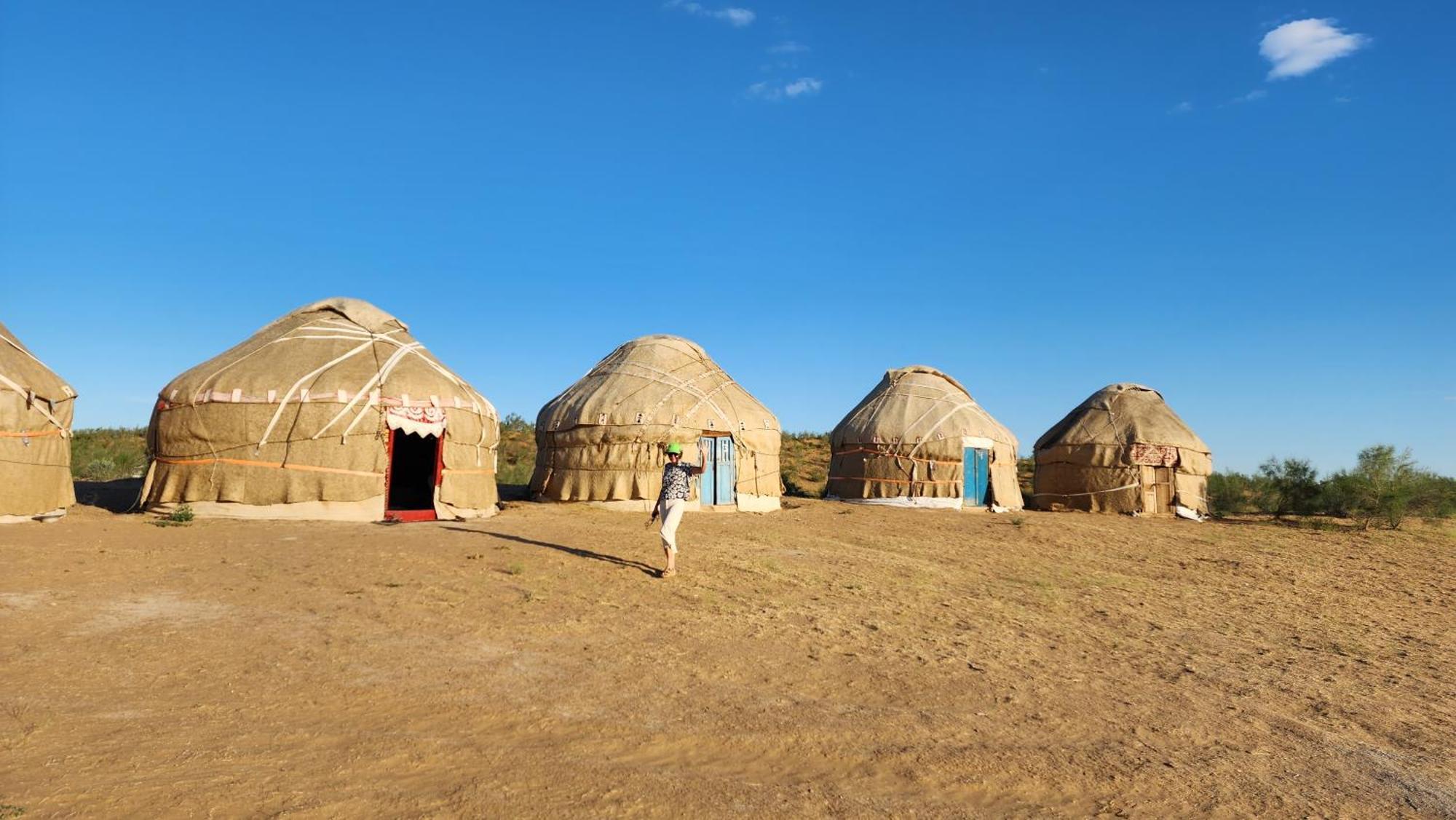 Authentic Uzbek Yurt Camp Eco-Friendly Hotel Nurota Bagian luar foto