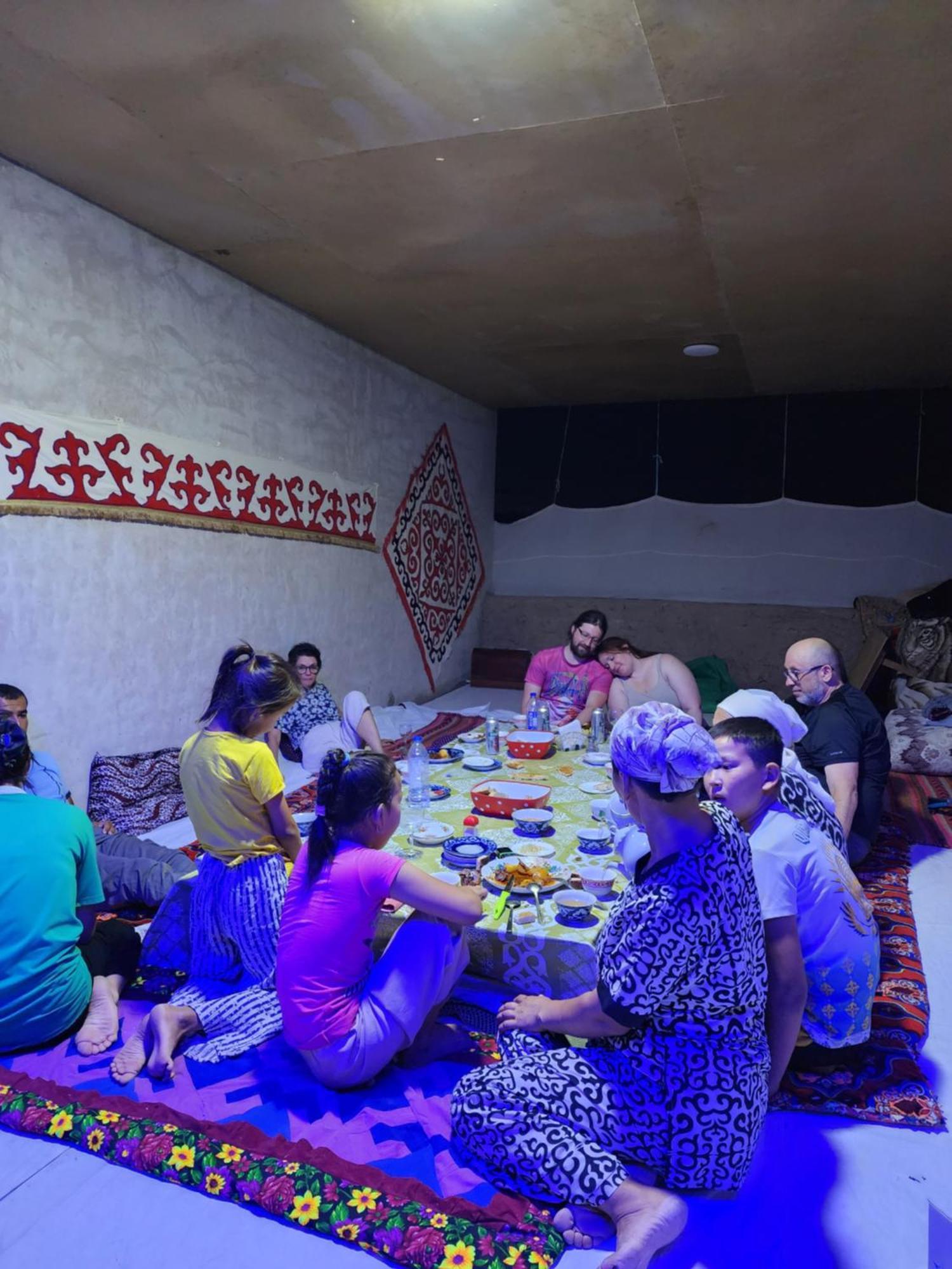 Authentic Uzbek Yurt Camp Eco-Friendly Hotel Nurota Bagian luar foto