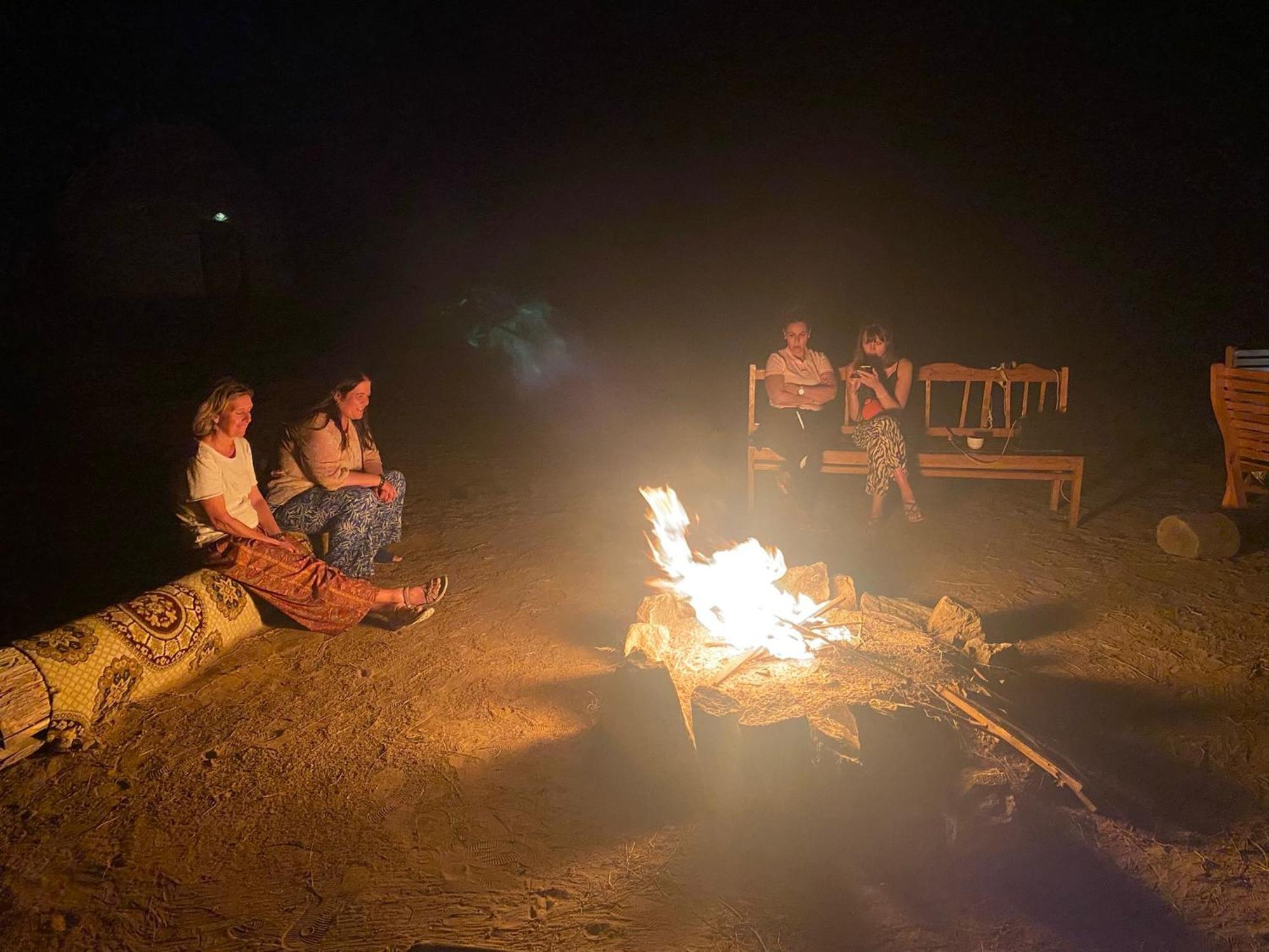 Authentic Uzbek Yurt Camp Eco-Friendly Hotel Nurota Bagian luar foto